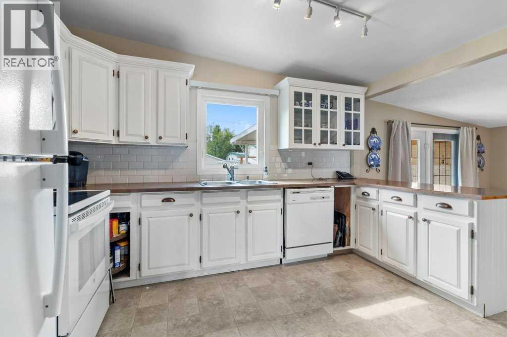 3948 35a Avenue, Red Deer, Alberta  T4N 2S5 - Photo 17 - A2254012