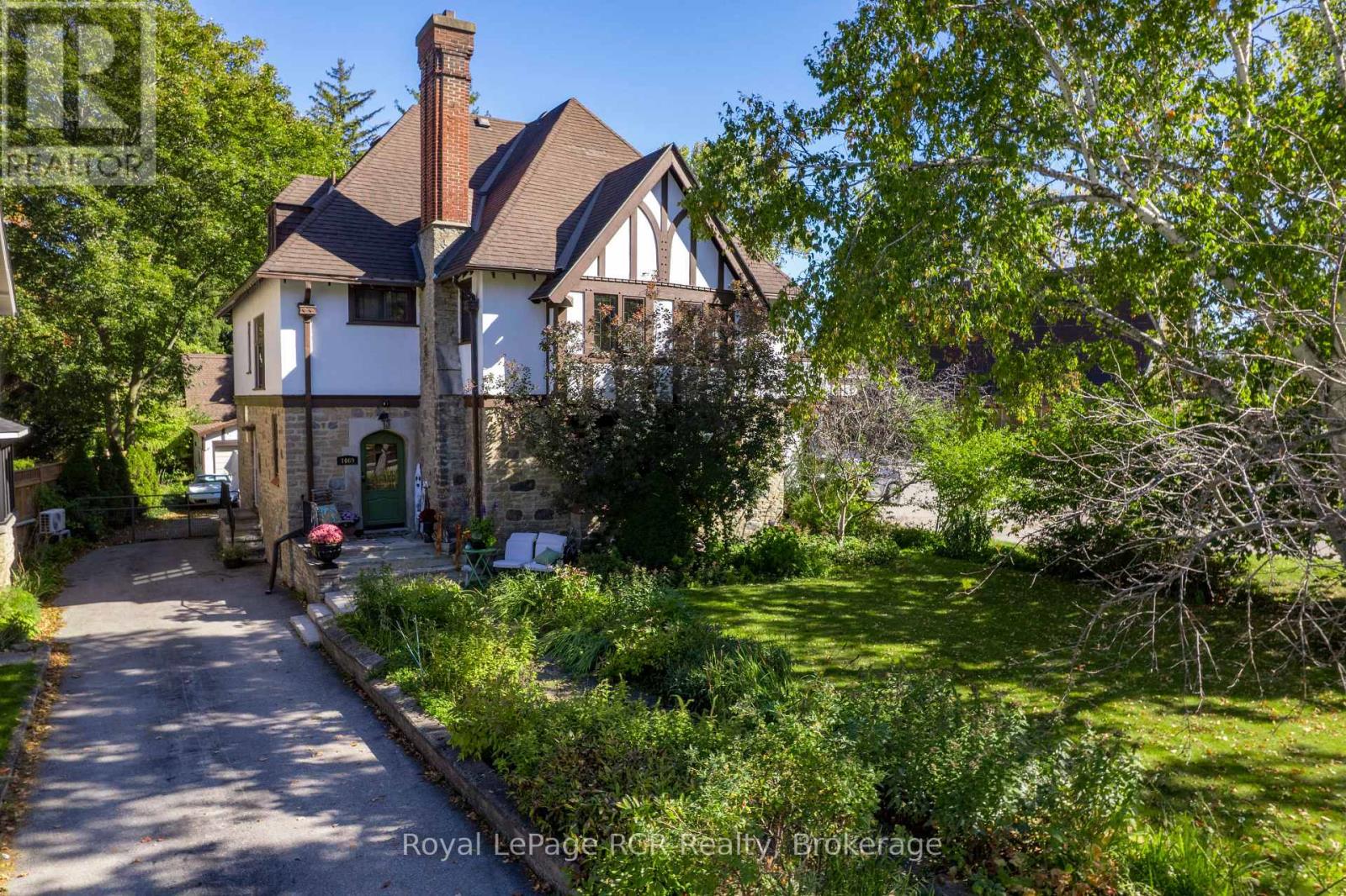 1069 4TH AVENUE W, Owen Sound, Ontario