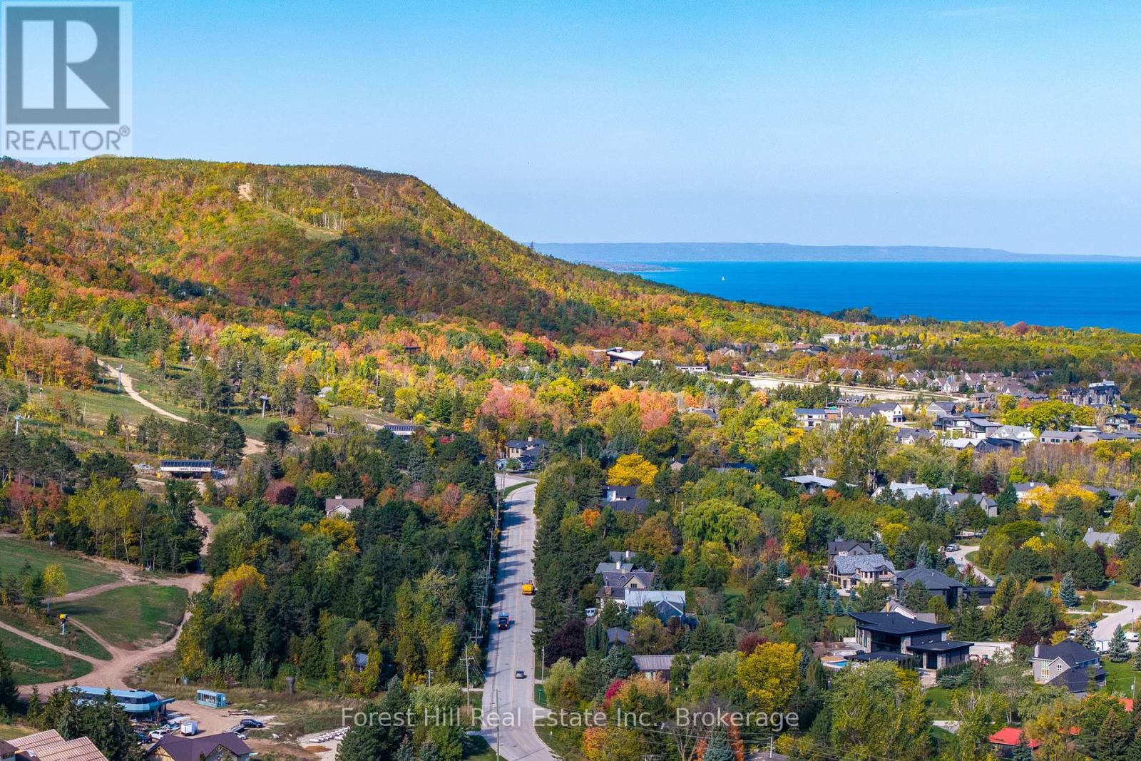 173 National Drive, Blue Mountains, Ontario  L9Y 0B5 - Photo 38 - X12457792