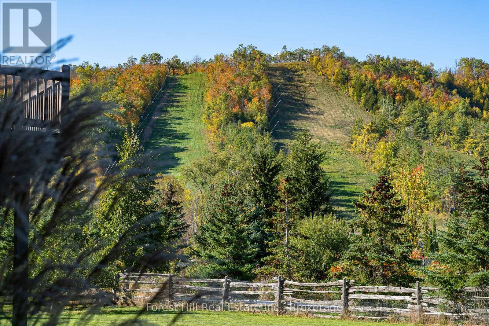 173 National Drive, Blue Mountains, Ontario  L9Y 0B5 - Photo 8 - X12457792
