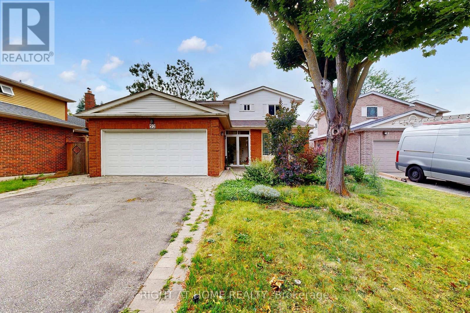52 BRECKONWOOD CRESCENT, Markham, Ontario