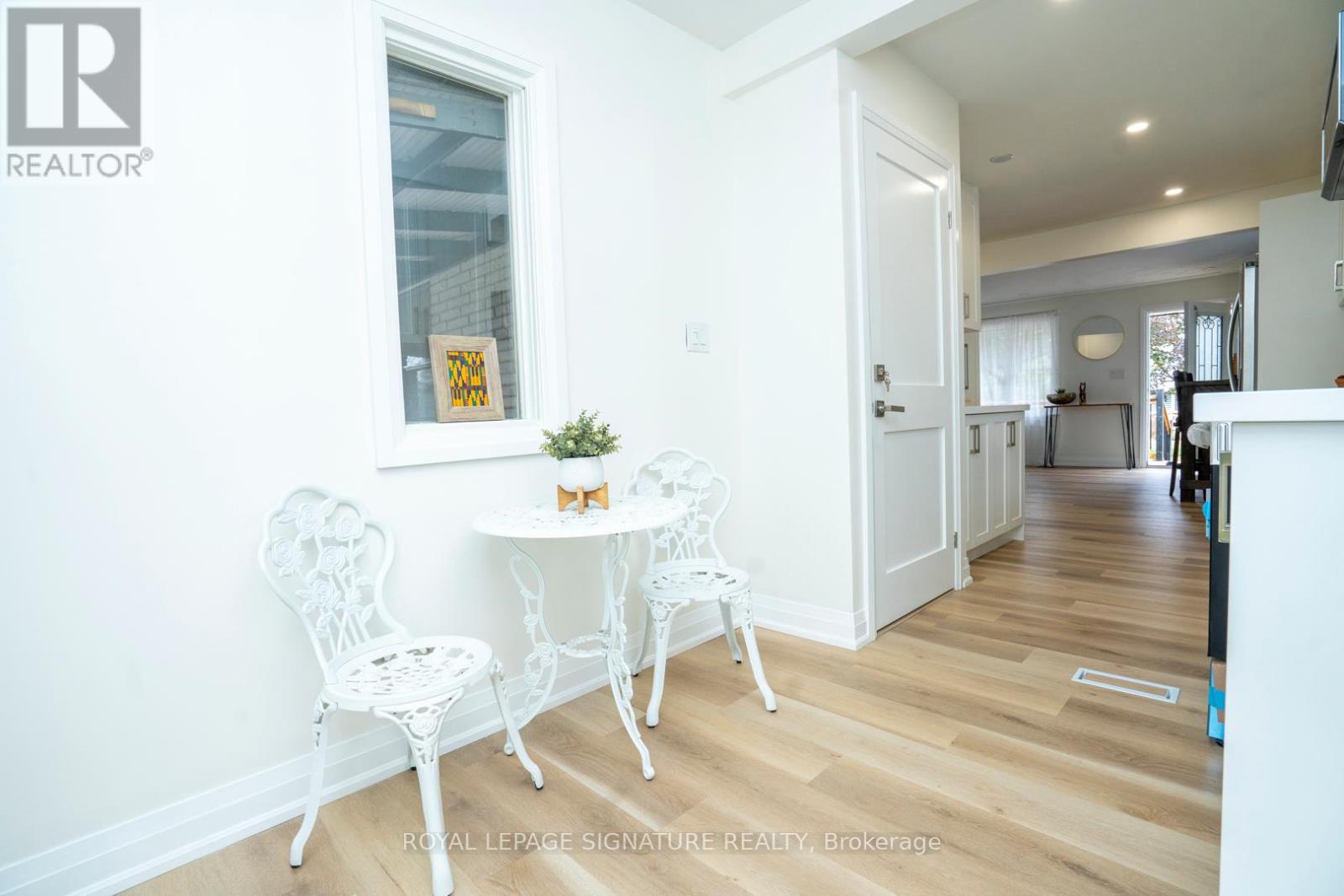 61 Broadmoor Avenue, Kitchener, Ontario  N2C 1Y6 - Photo 8 - X12457762