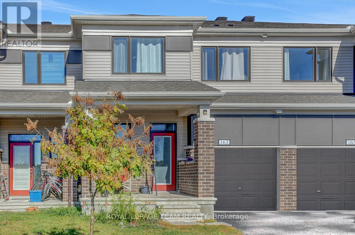 163 YEARLING CIRCLE, Ottawa, Ontario