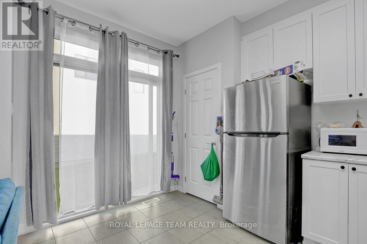 163 Yearling Circle, Ottawa, Ontario  K0A 2Z0 - Photo 19 - X12457808