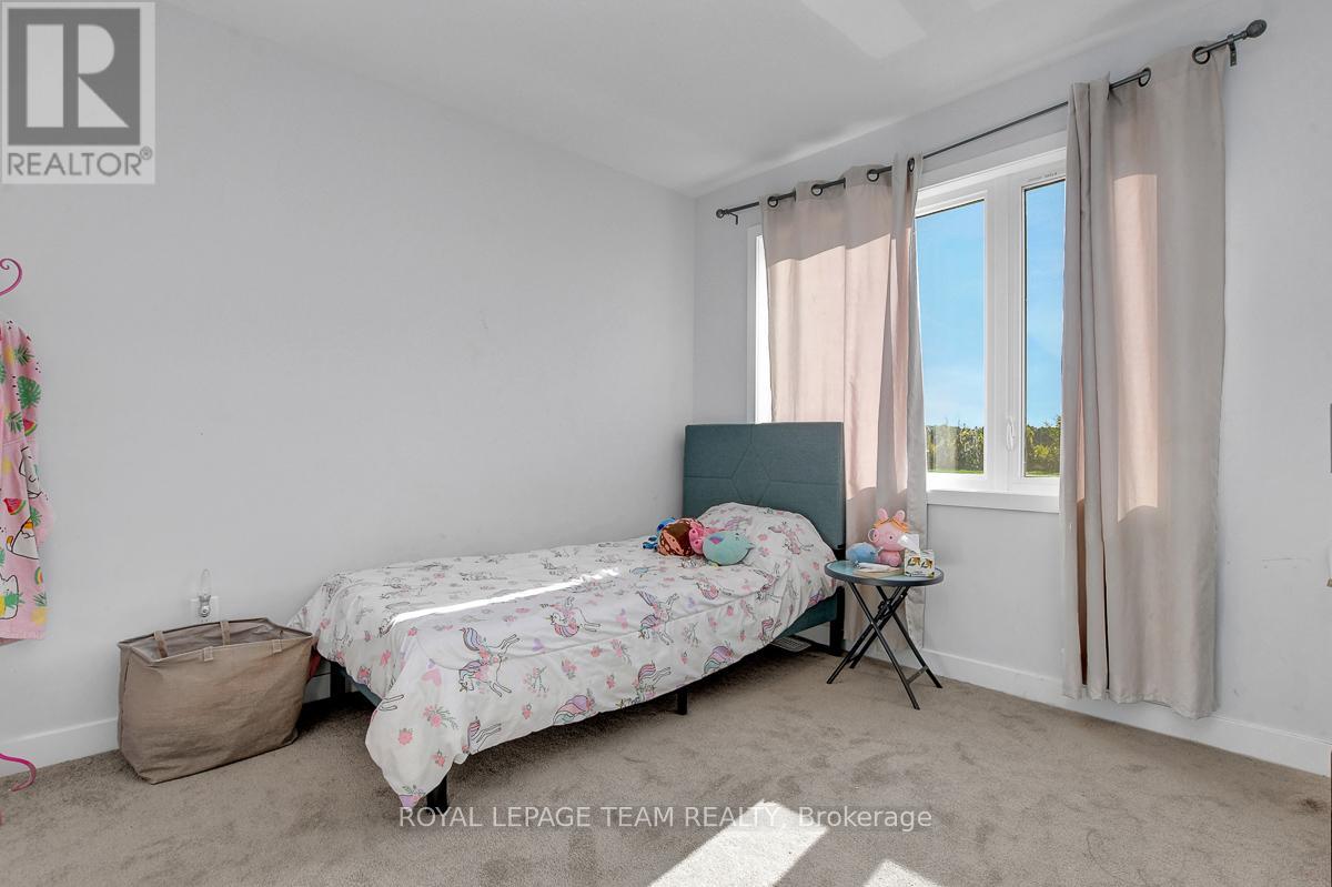 163 Yearling Circle, Ottawa, Ontario  K0A 2Z0 - Photo 29 - X12457808