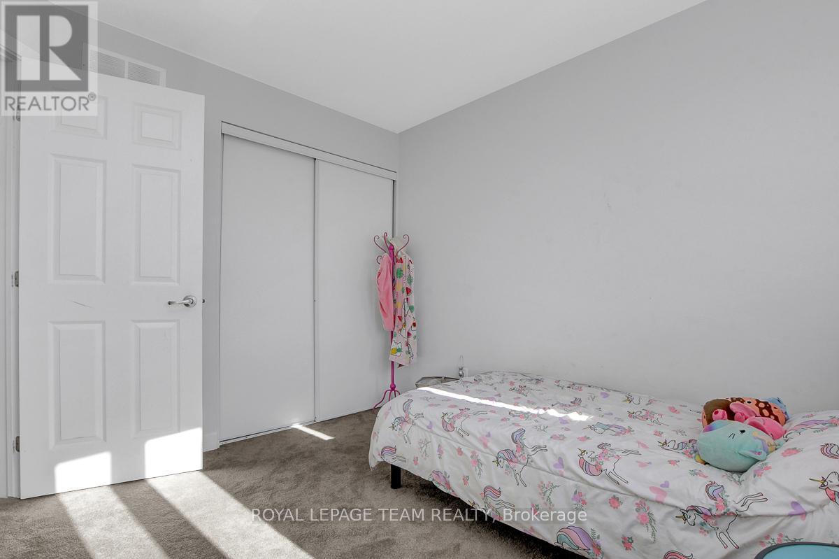163 Yearling Circle, Ottawa, Ontario  K0A 2Z0 - Photo 30 - X12457808