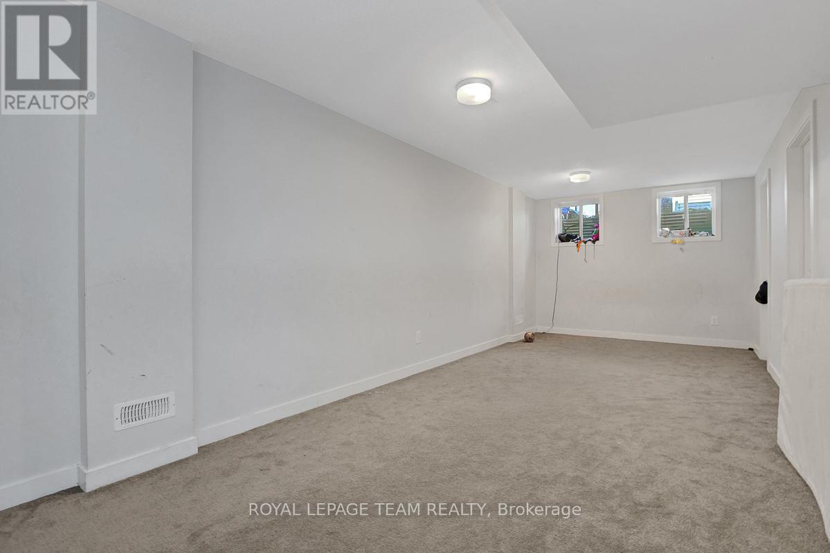 163 Yearling Circle, Ottawa, Ontario  K0A 2Z0 - Photo 34 - X12457808