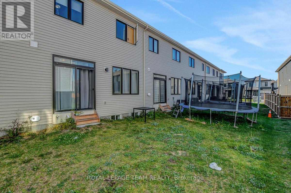163 Yearling Circle, Ottawa, Ontario  K0A 2Z0 - Photo 41 - X12457808