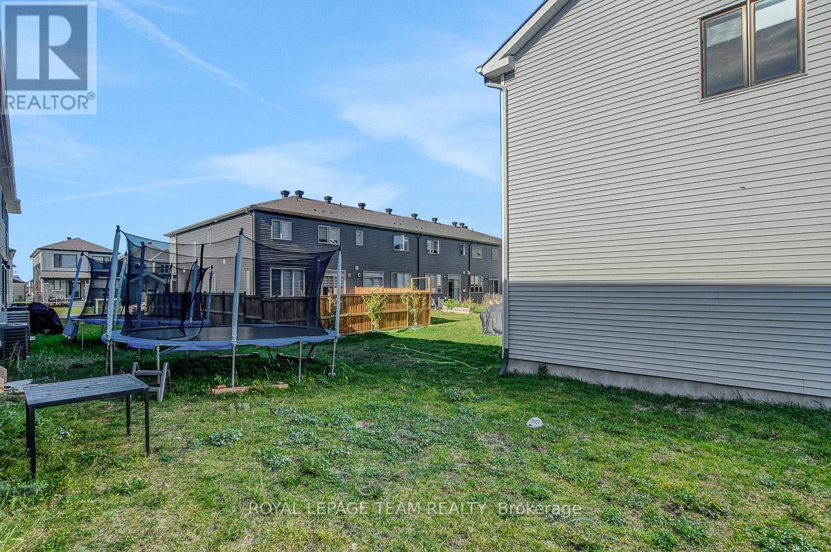 163 Yearling Circle, Ottawa, Ontario  K0A 2Z0 - Photo 42 - X12457808