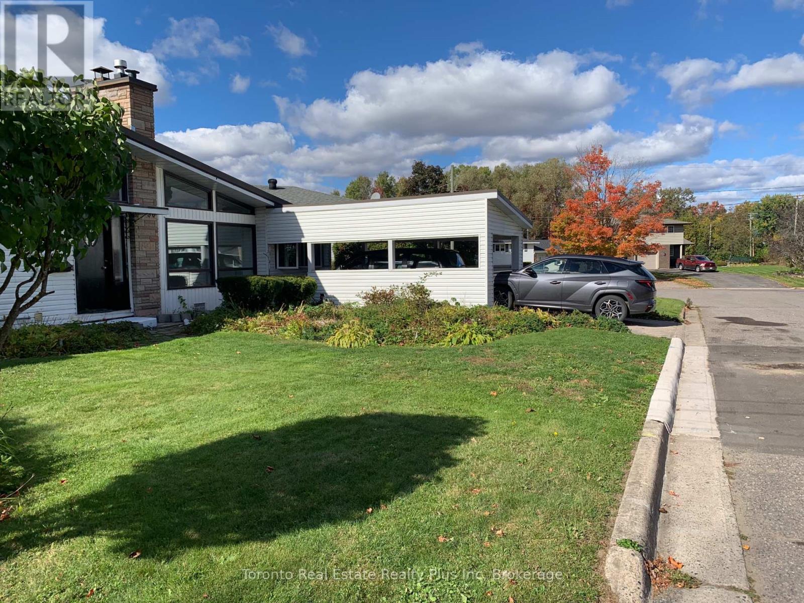 9 Gravelle Street, Sault Ste Marie, Ontario  P6A 4Z7 - Photo 13 - X12457787
