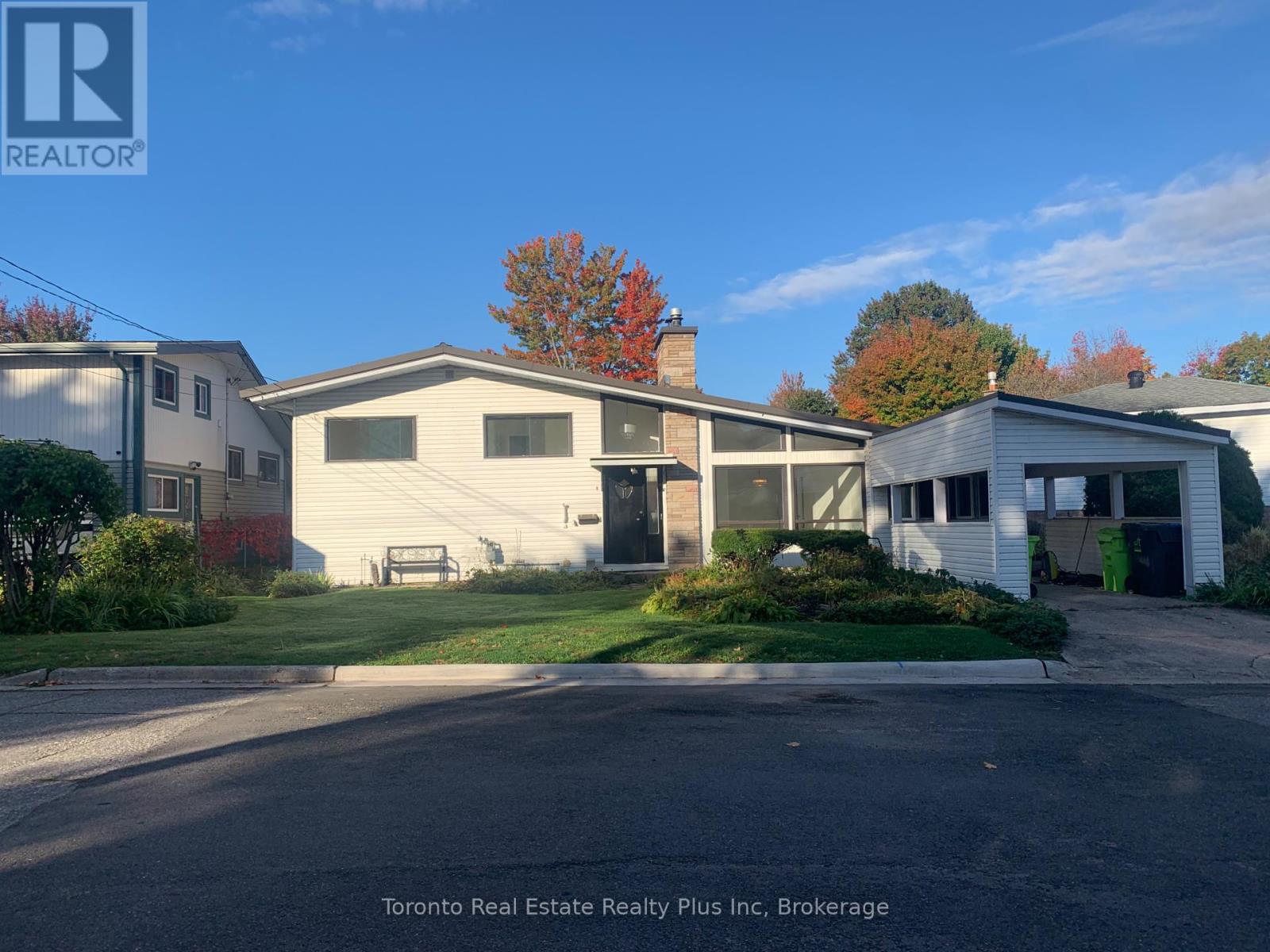 9 Gravelle Street, Sault Ste Marie, Ontario  P6A 4Z7 - Photo 2 - X12457787