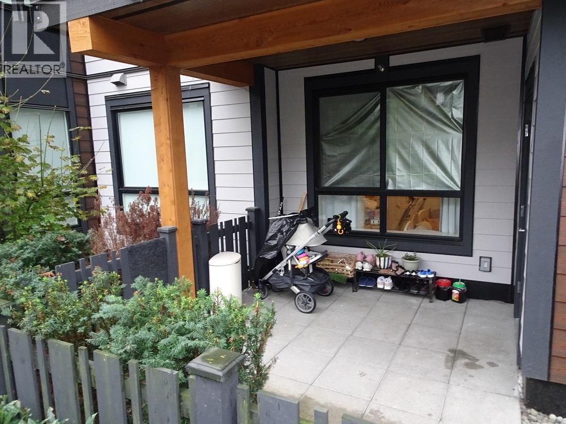 207 6438 Byrnepark Drive, Burnaby, British Columbia  V3N 0J1 - Photo 15 - R3057635