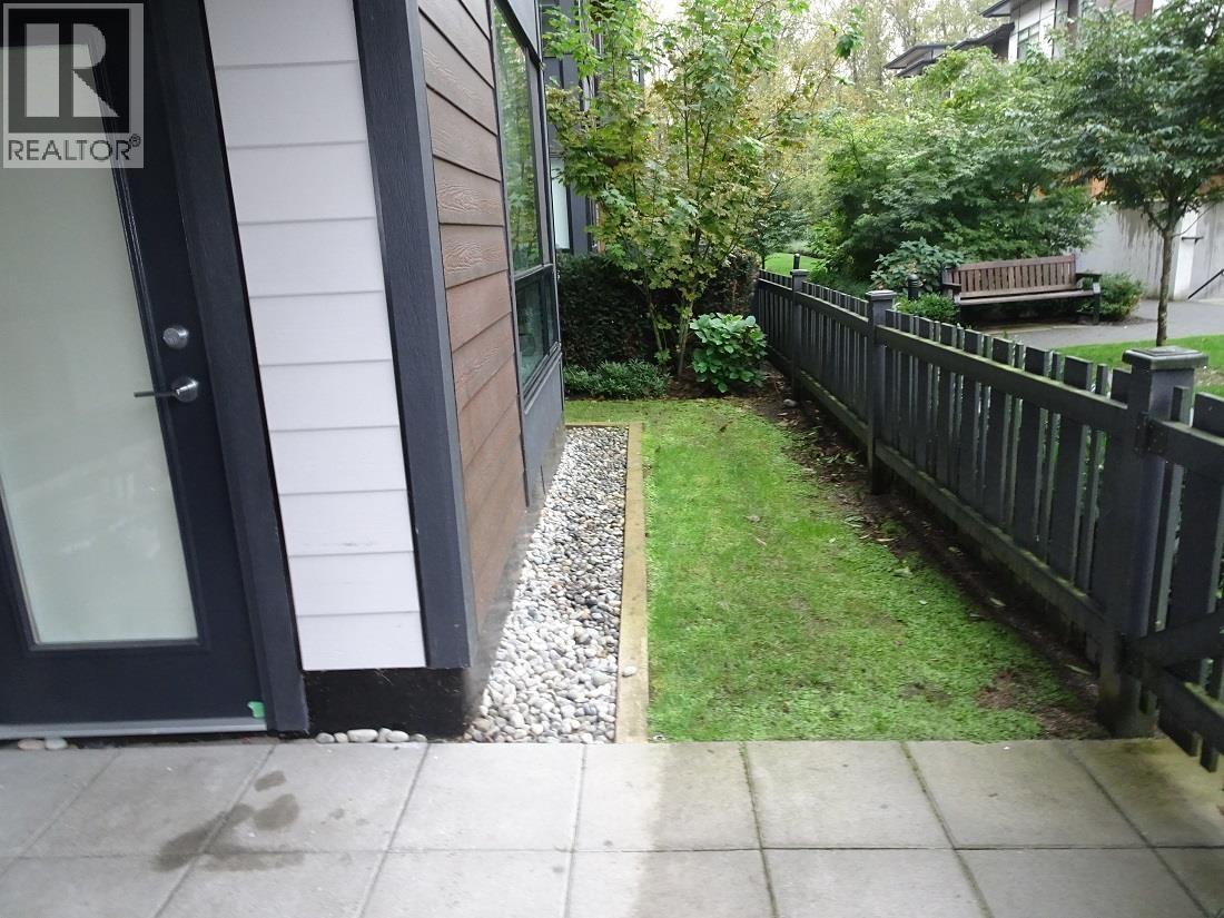 207 6438 Byrnepark Drive, Burnaby, British Columbia  V3N 0J1 - Photo 17 - R3057635