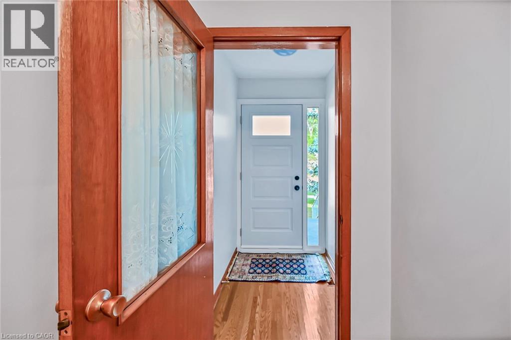 1312 Ogden Avenue, Mississauga, Ontario  L5E 2H6 - Photo 5 - 40761523