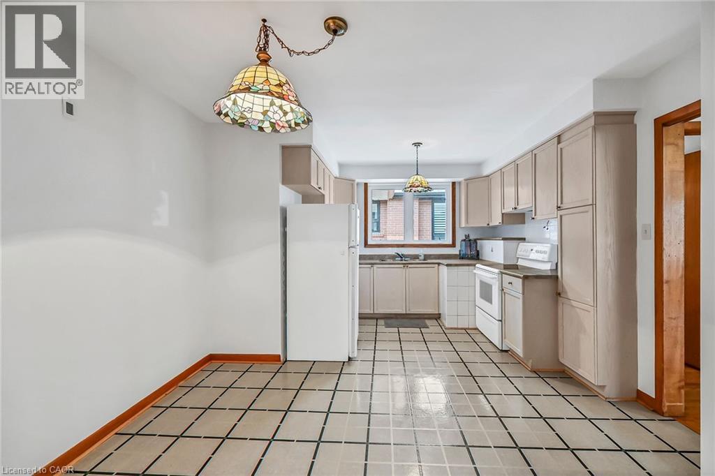 1312 Ogden Avenue, Mississauga, Ontario  L5E 2H6 - Photo 10 - 40761523