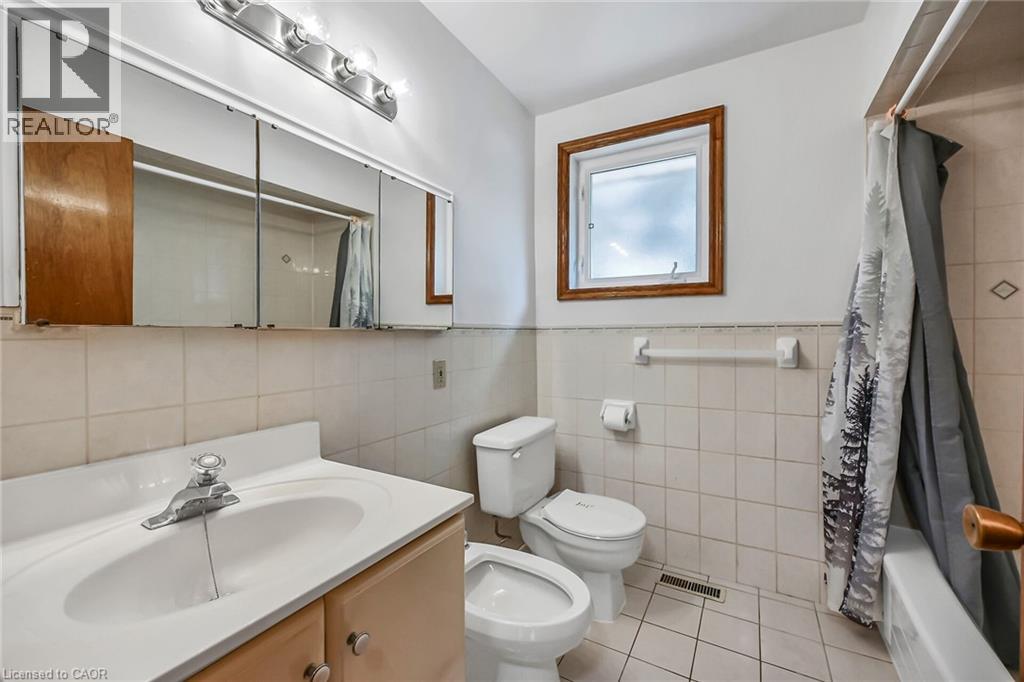 1312 Ogden Avenue, Mississauga, Ontario  L5E 2H6 - Photo 16 - 40761523