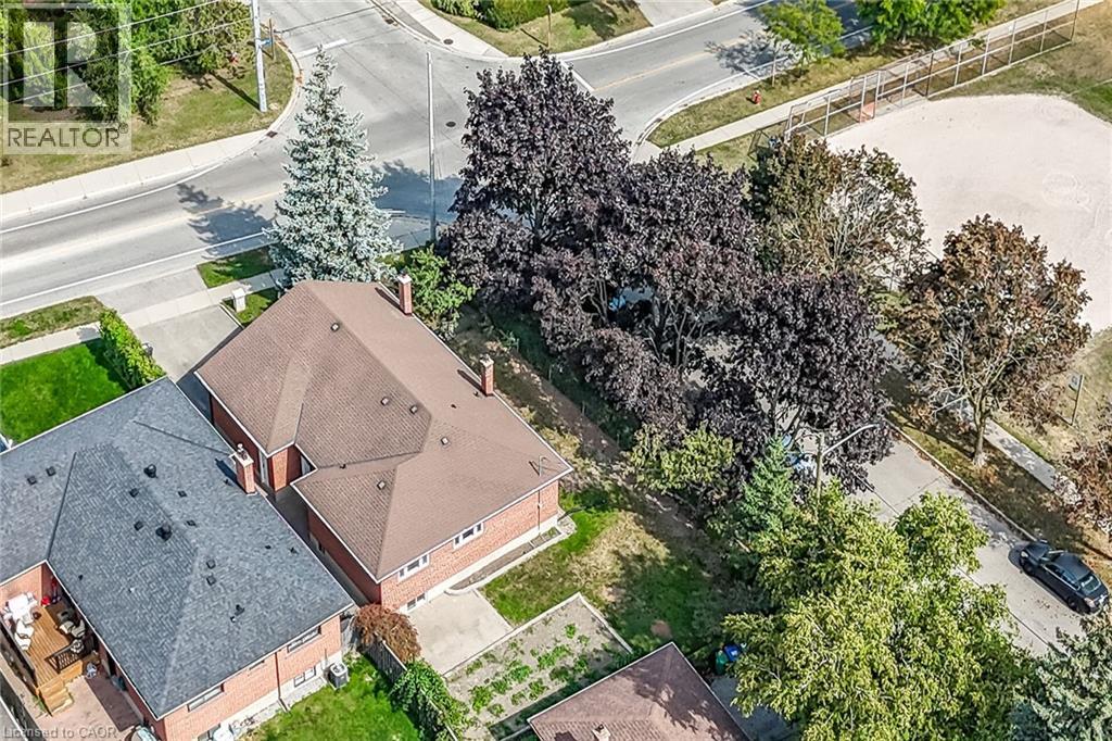 1312 Ogden Avenue, Mississauga, Ontario  L5E 2H6 - Photo 35 - 40761523