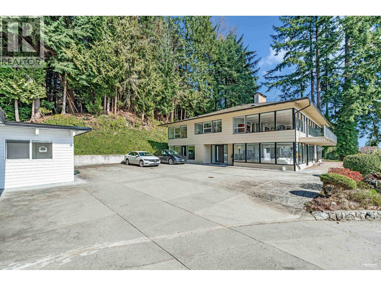 2755 Skilift Place, West Vancouver, British Columbia  V7S 2T6 - Photo 37 - R3057615