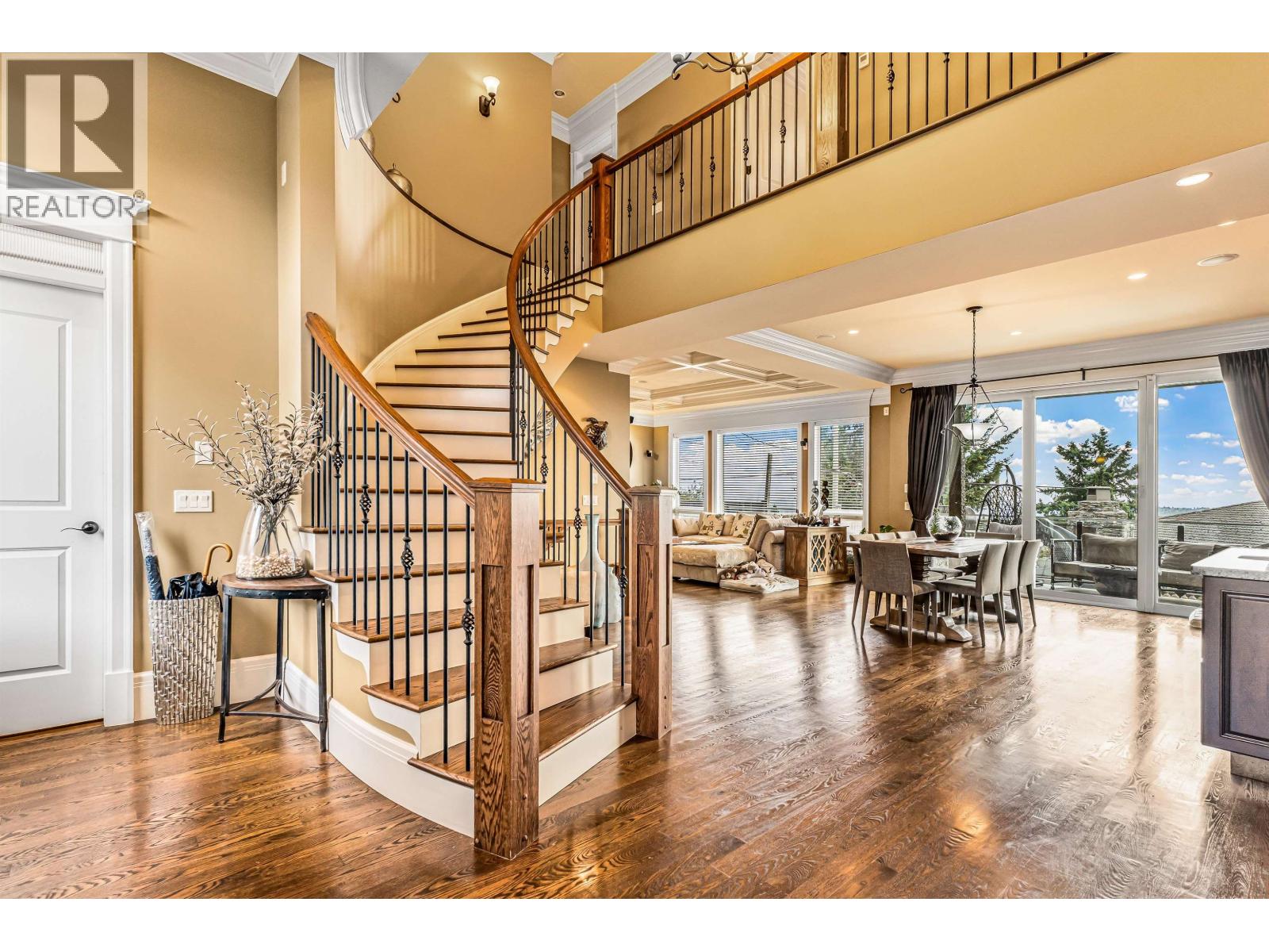 5290 Pandora Street, Burnaby, British Columbia  V5B 1L6 - Photo 7 - R3057624