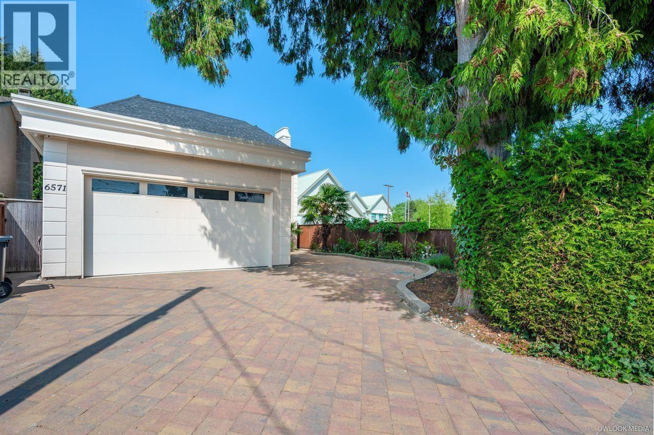 6571 LYNAS LANE, richmond, British Columbia