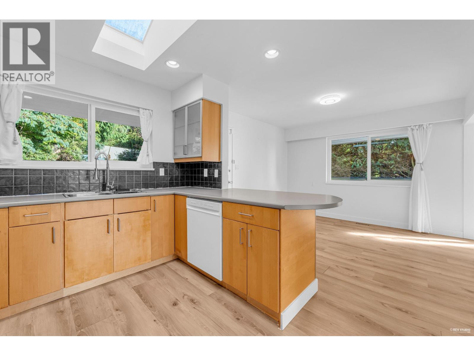 1910 27th Street, West Vancouver, British Columbia  V7V 4L2 - Photo 15 - R3057642