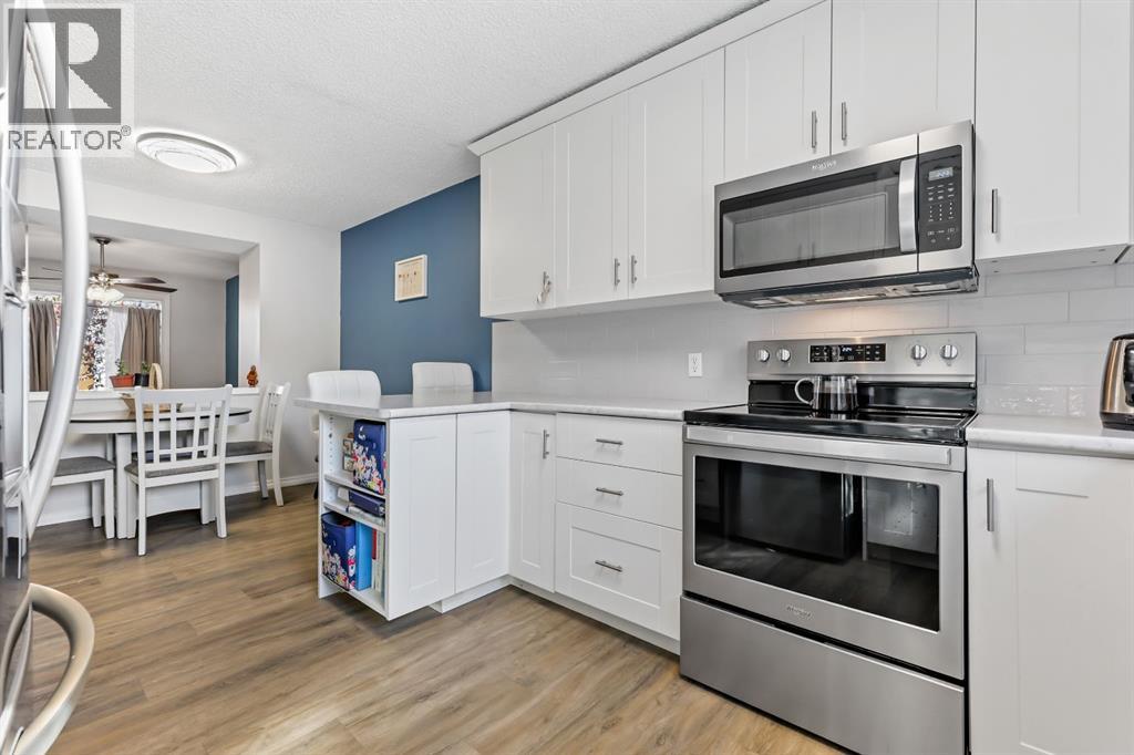 8, 7 Westland Road, Okotoks, Alberta  T1S 1Z1 - Photo 10 - A2263273