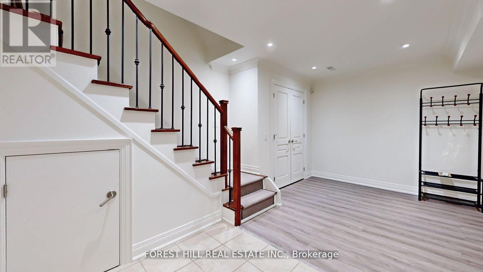 99 Lonsdale Road, Toronto, Ontario  M4V 1W4 - Photo 24 - C12457799
