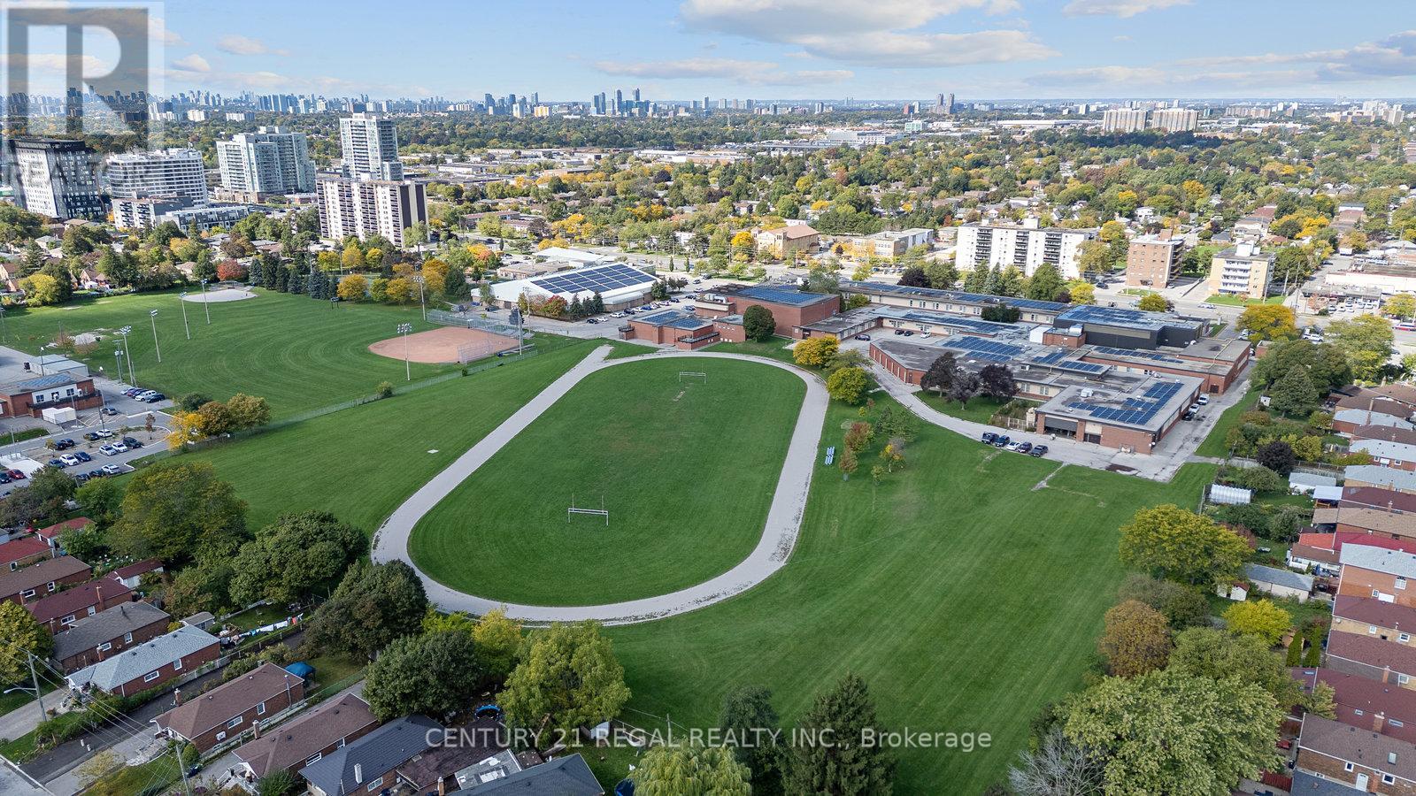 106 Flora Drive, Toronto, Ontario  M1P 1A8 - Photo 41 - E12457789