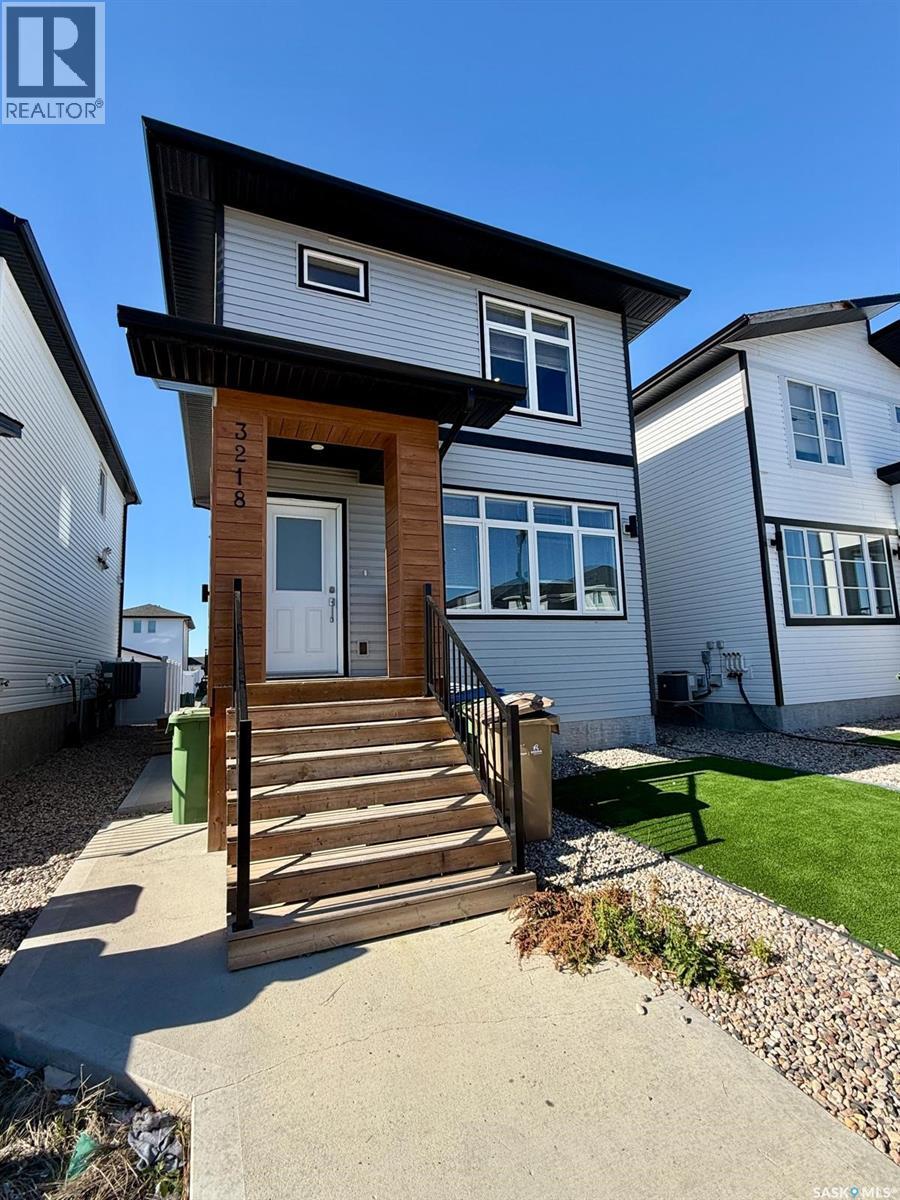 3218 Green Brook Road, Regina, Saskatchewan  S4V 3R2 - Photo 2 - SK020656