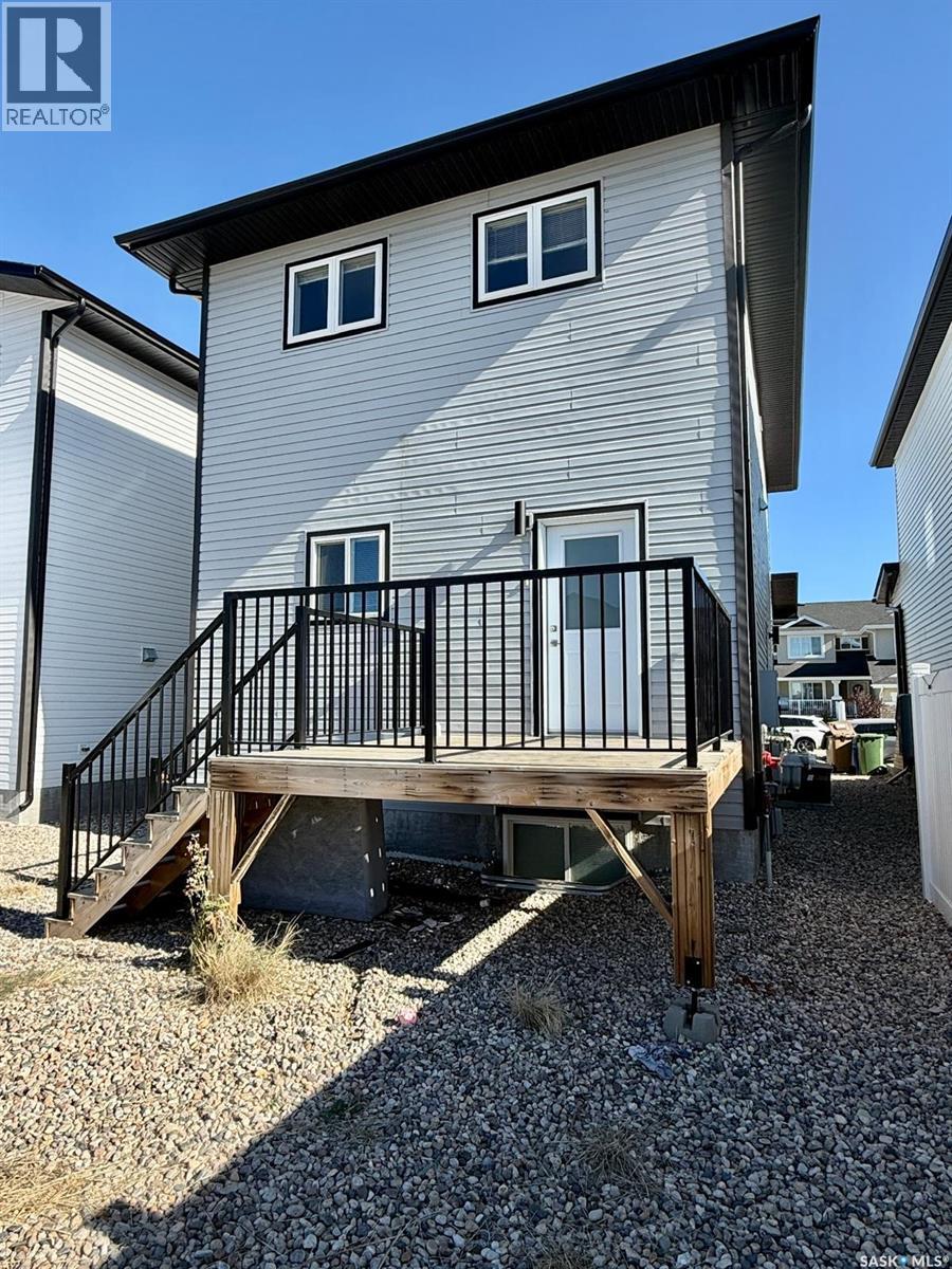 3218 Green Brook Road, Regina, Saskatchewan  S4V 3R2 - Photo 32 - SK020656
