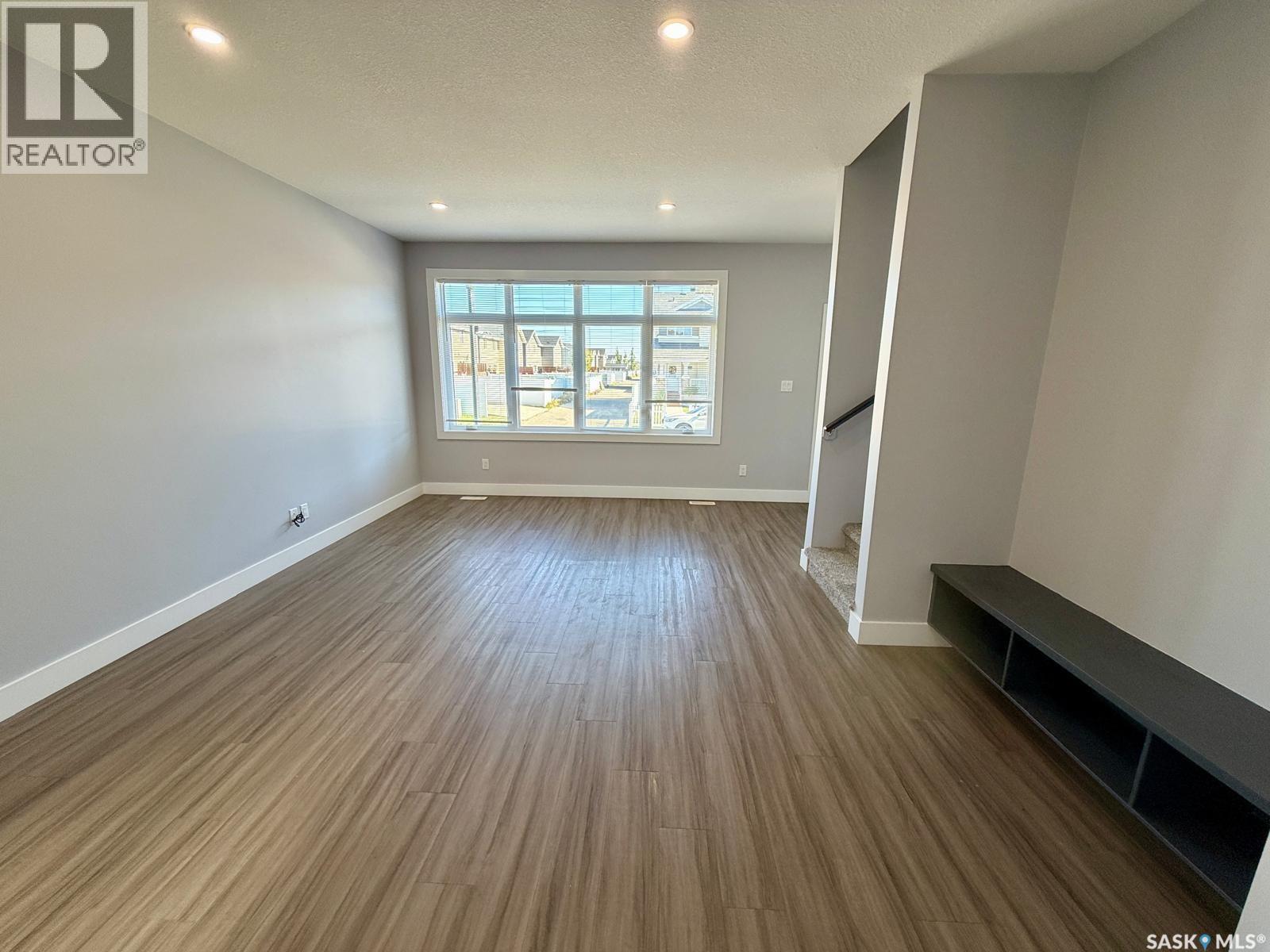 3218 Green Brook Road, Regina, Saskatchewan  S4V 3R2 - Photo 3 - SK020656