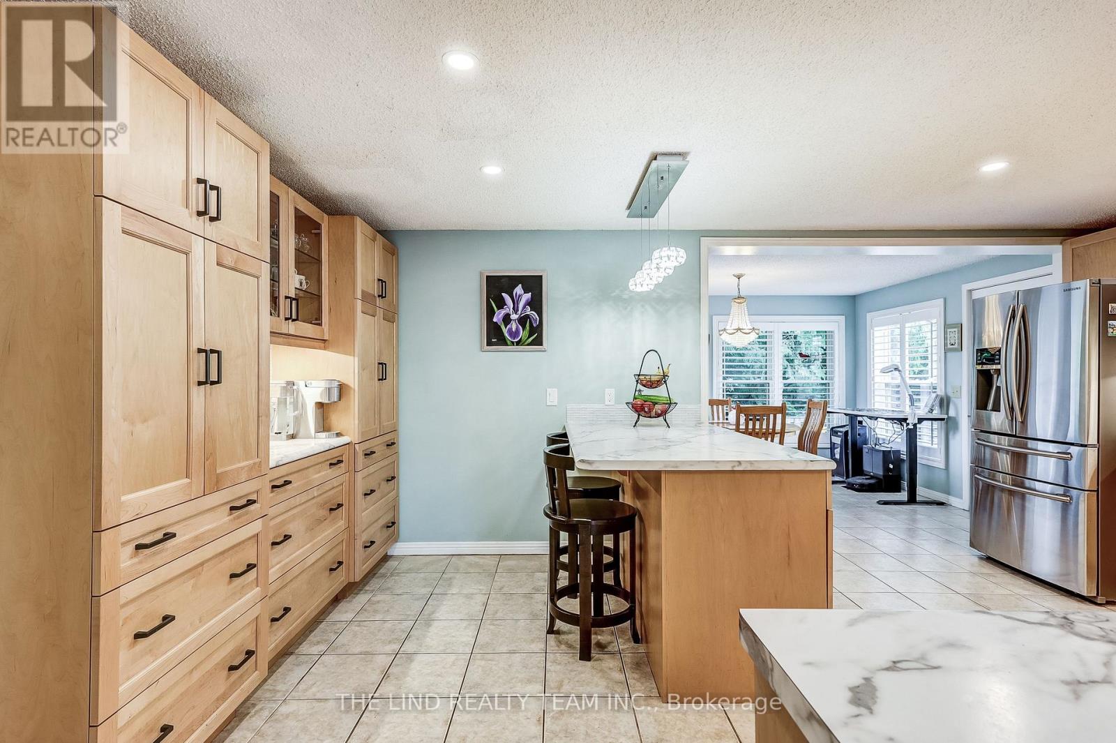 272 Jeff Smith Court, Newmarket, Ontario  L3Y 8C5 - Photo 10 - N12457791
