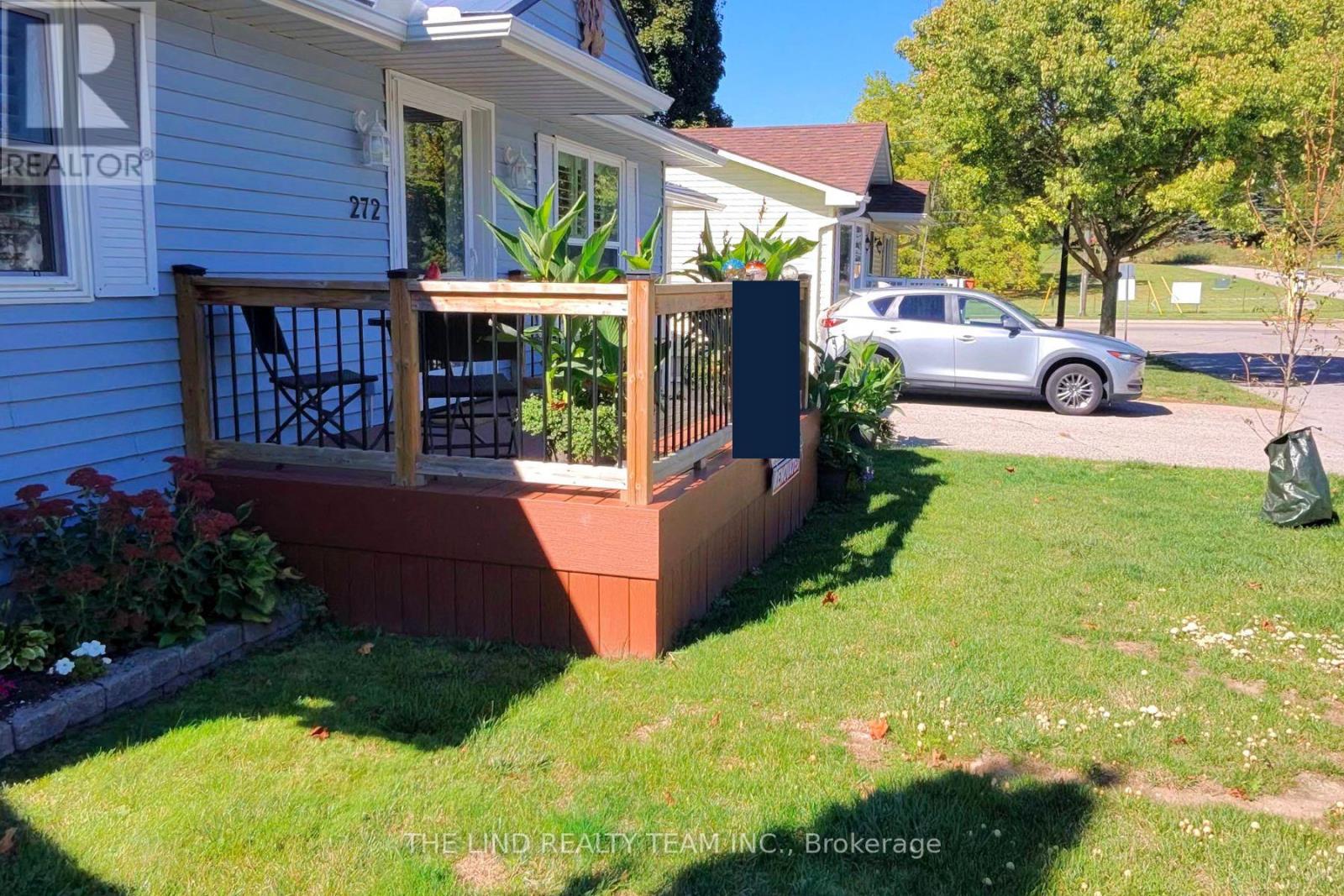 272 Jeff Smith Court, Newmarket, Ontario  L3Y 8C5 - Photo 5 - N12457791