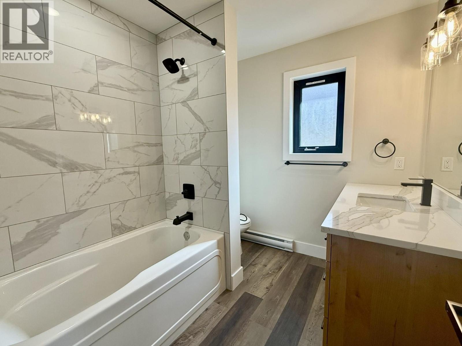 1938 Foxwood Trail Unit# 3, Windermere, British Columbia  V0B 2L2 - Photo 12 - 10365440