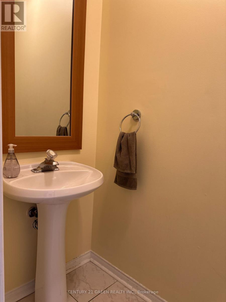 28 - 5530 Glen Erin Drive W, Mississauga, Ontario  L5M 6E8 - Photo 4 - W12457794