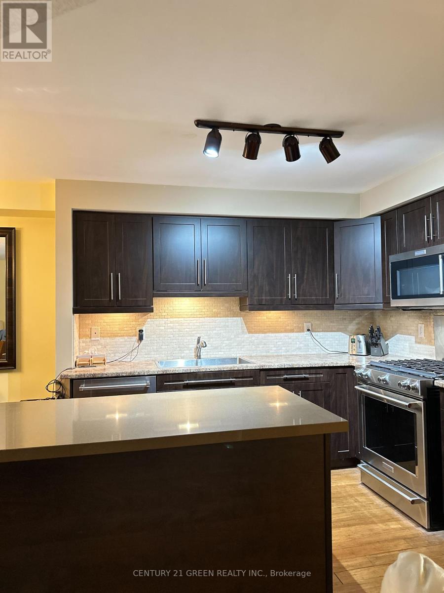 28 - 5530 Glen Erin Drive W, Mississauga, Ontario  L5M 6E8 - Photo 6 - W12457794
