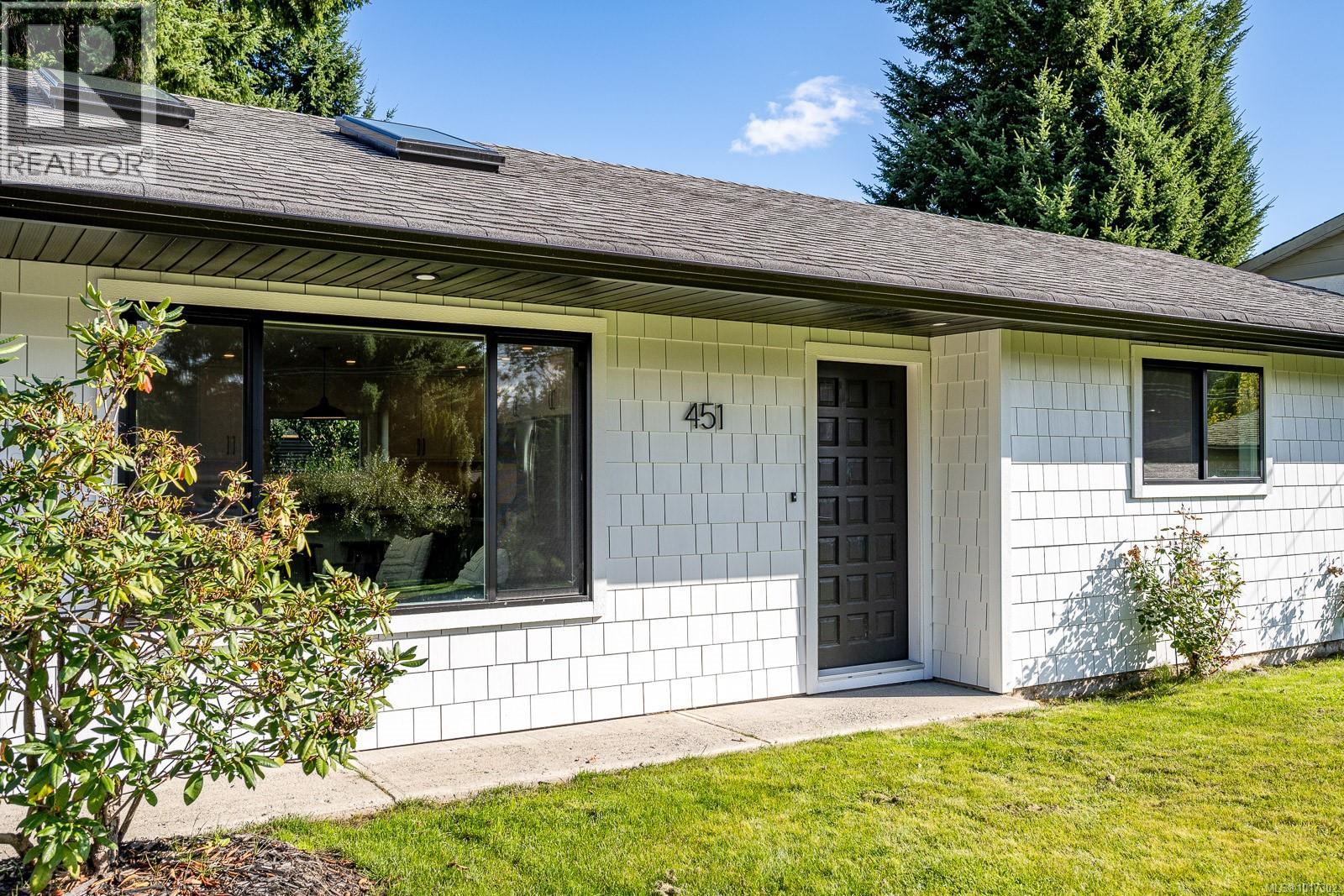 451 Mcphedran Rd S, Campbell River, British Columbia  V9W 6S5 - Photo 5 - 1017302