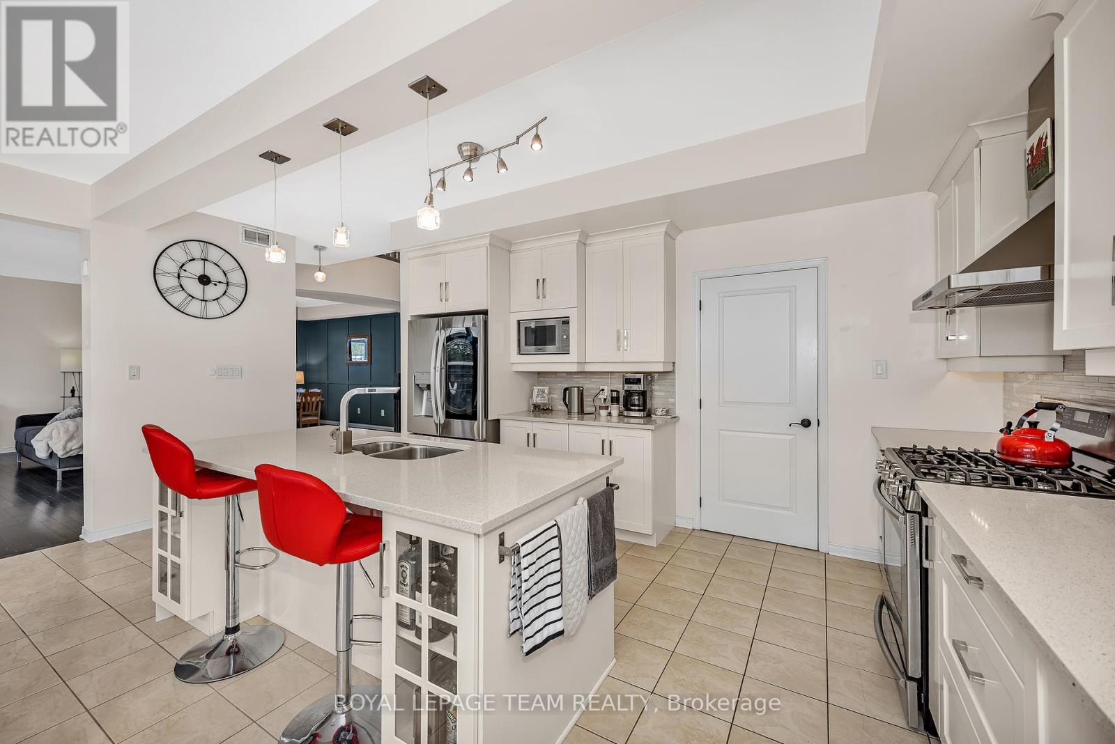 200 Kinloch Court, Ottawa, Ontario  K2J 5S9 - Photo 9 - X12457820
