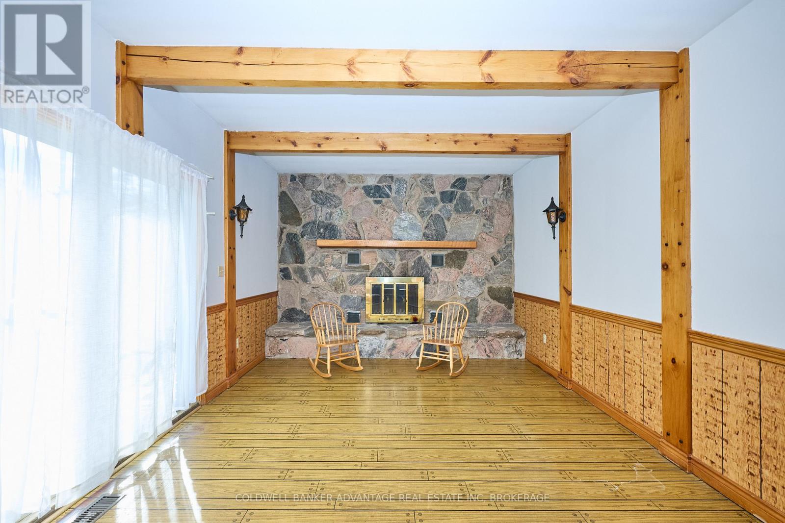 925 Carl Road, Welland, Ontario  L0S 1K0 - Photo 10 - X12457811