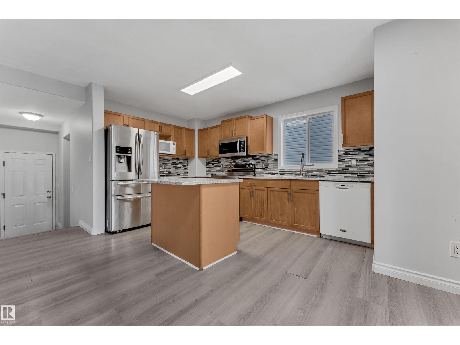 3323 26 Av Nw, Edmonton, Alberta  T6T 1P9 - Photo 8 - E4461774