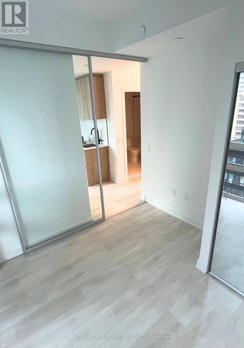 1102 - 117 Broadway Avenue, Toronto, Ontario  M4P 1V5 - Photo 14 - C12457814