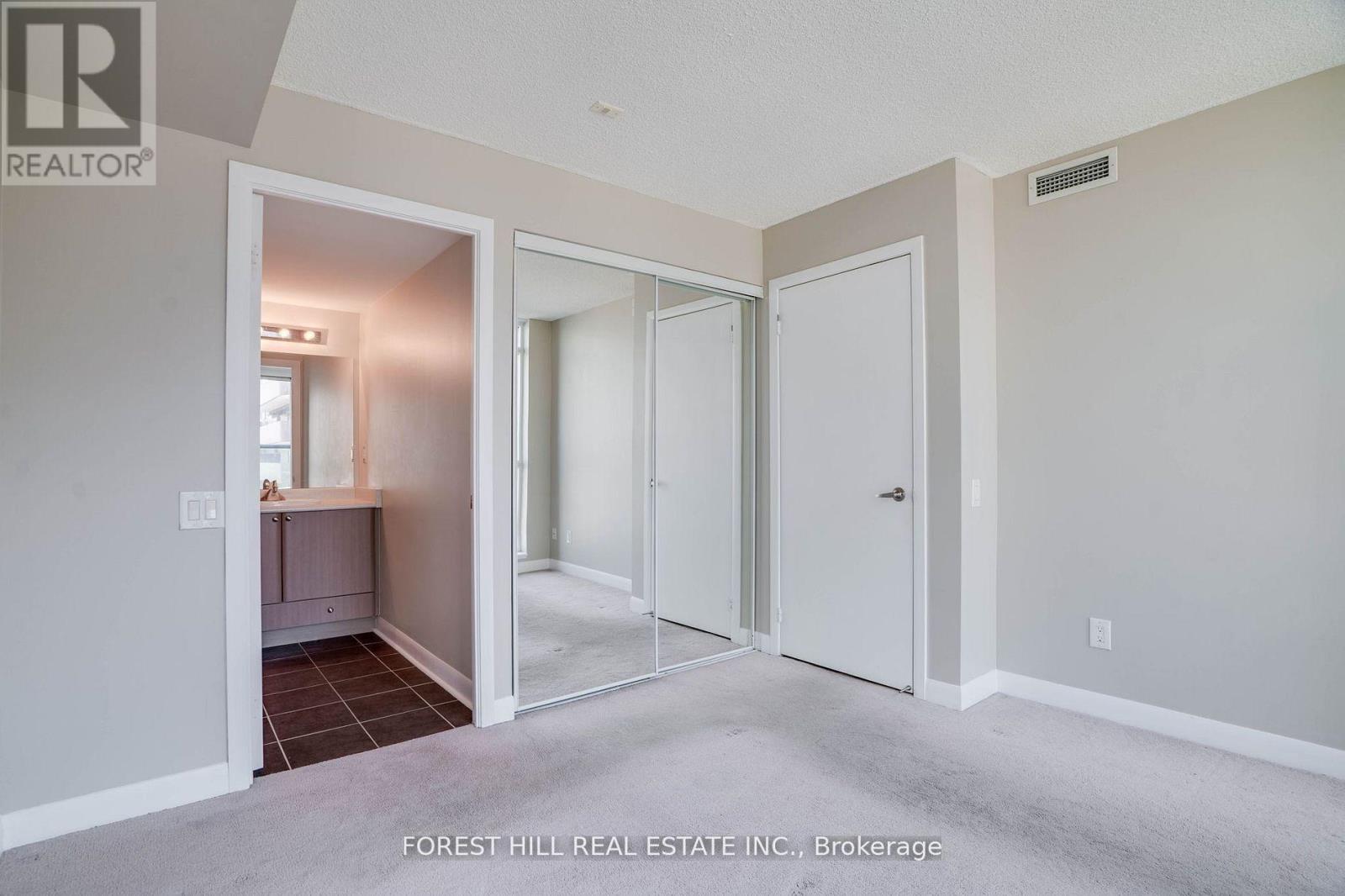 655 - 525 Wilson Avenue, Toronto, Ontario  M3H 0A7 - Photo 3 - C12457826