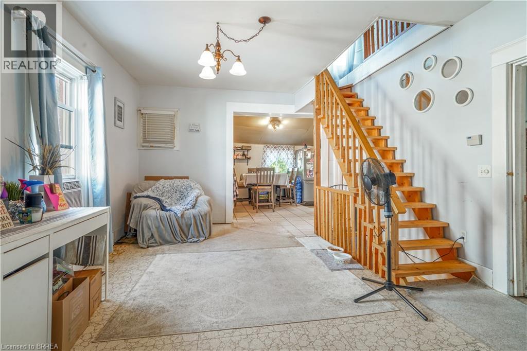327 Sheridan Street, Brantford, Ontario  N3S 4R8 - Photo 11 - 40759248