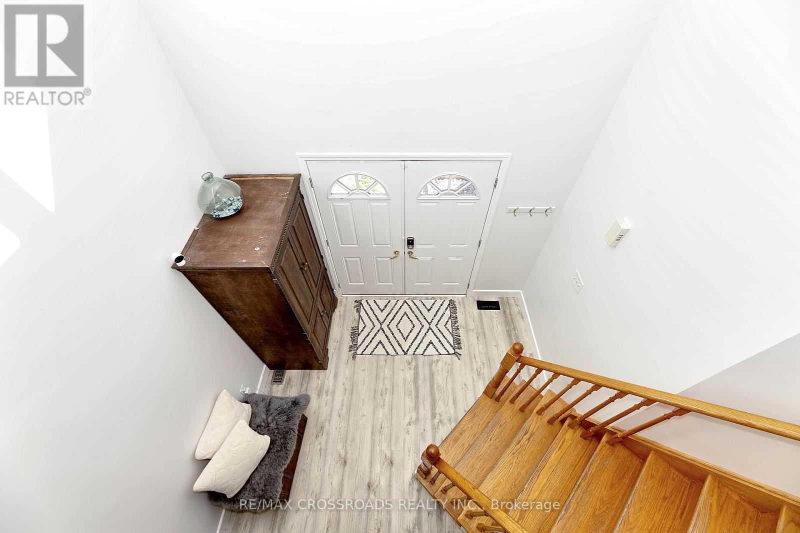 1220 Laurand Street, Innisfil, Ontario  L9S 0E6 - Photo 7 - N12457700