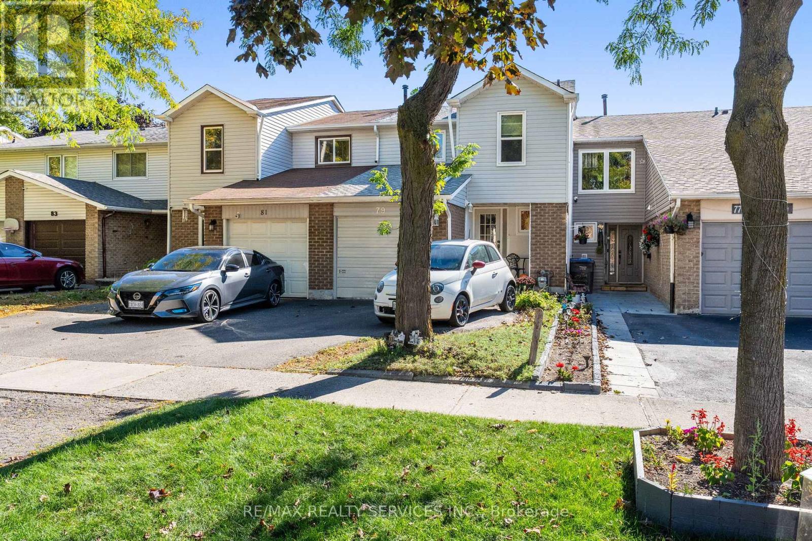 79 Royal Salisbury Way, Brampton, Ontario  L6V 3J3 - Photo 2 - W12456777