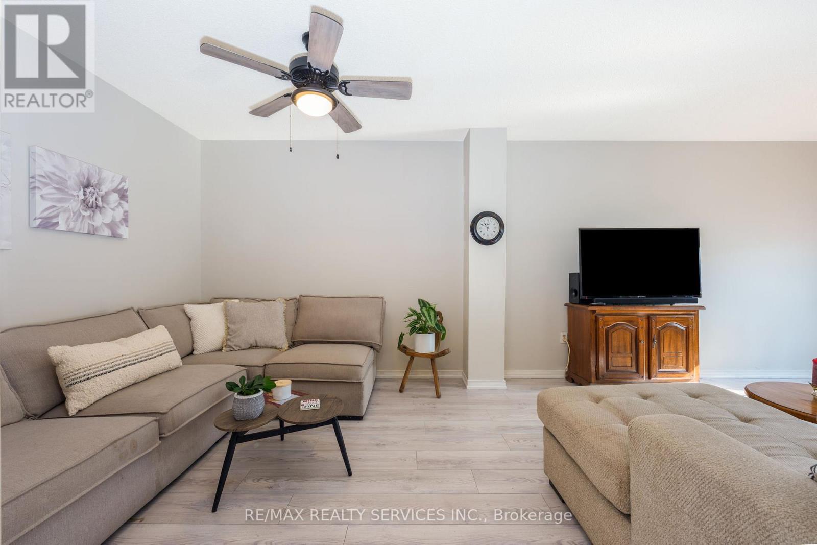 79 Royal Salisbury Way, Brampton, Ontario  L6V 3J3 - Photo 14 - W12456777