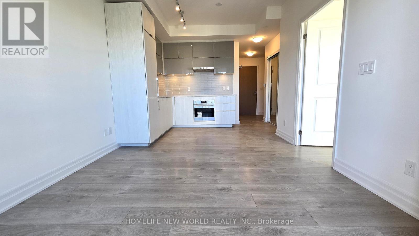 607 - 8 Rouge Valley Drive, Markham, Ontario  L6G 0G8 - Photo 4 - N12457843