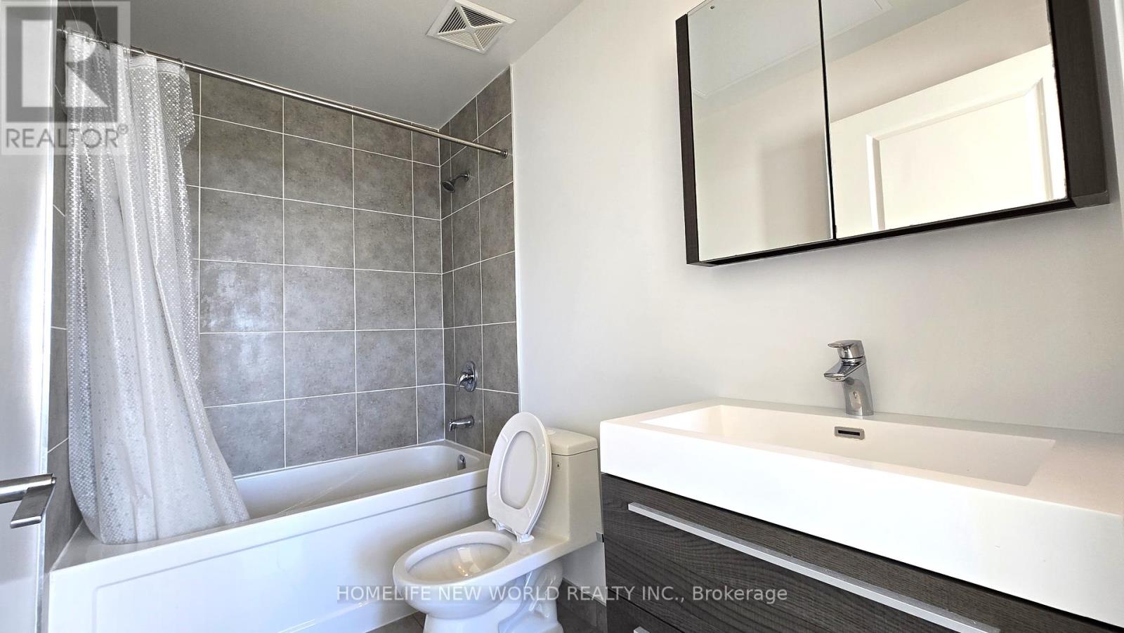607 - 8 Rouge Valley Drive, Markham, Ontario  L6G 0G8 - Photo 7 - N12457843