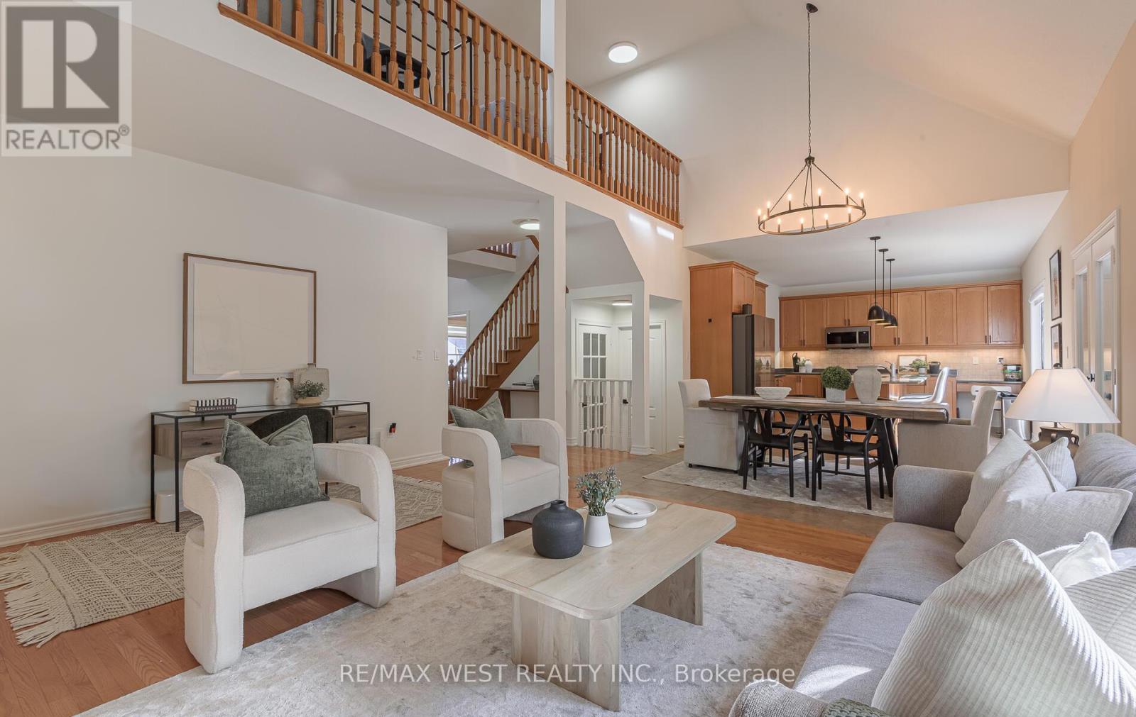41 North Riverdale Drive, Caledon, Ontario  L7C 1L1 - Photo 11 - W12457825