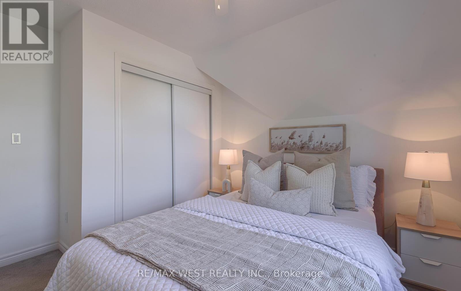41 North Riverdale Drive, Caledon, Ontario  L7C 1L1 - Photo 28 - W12457825
